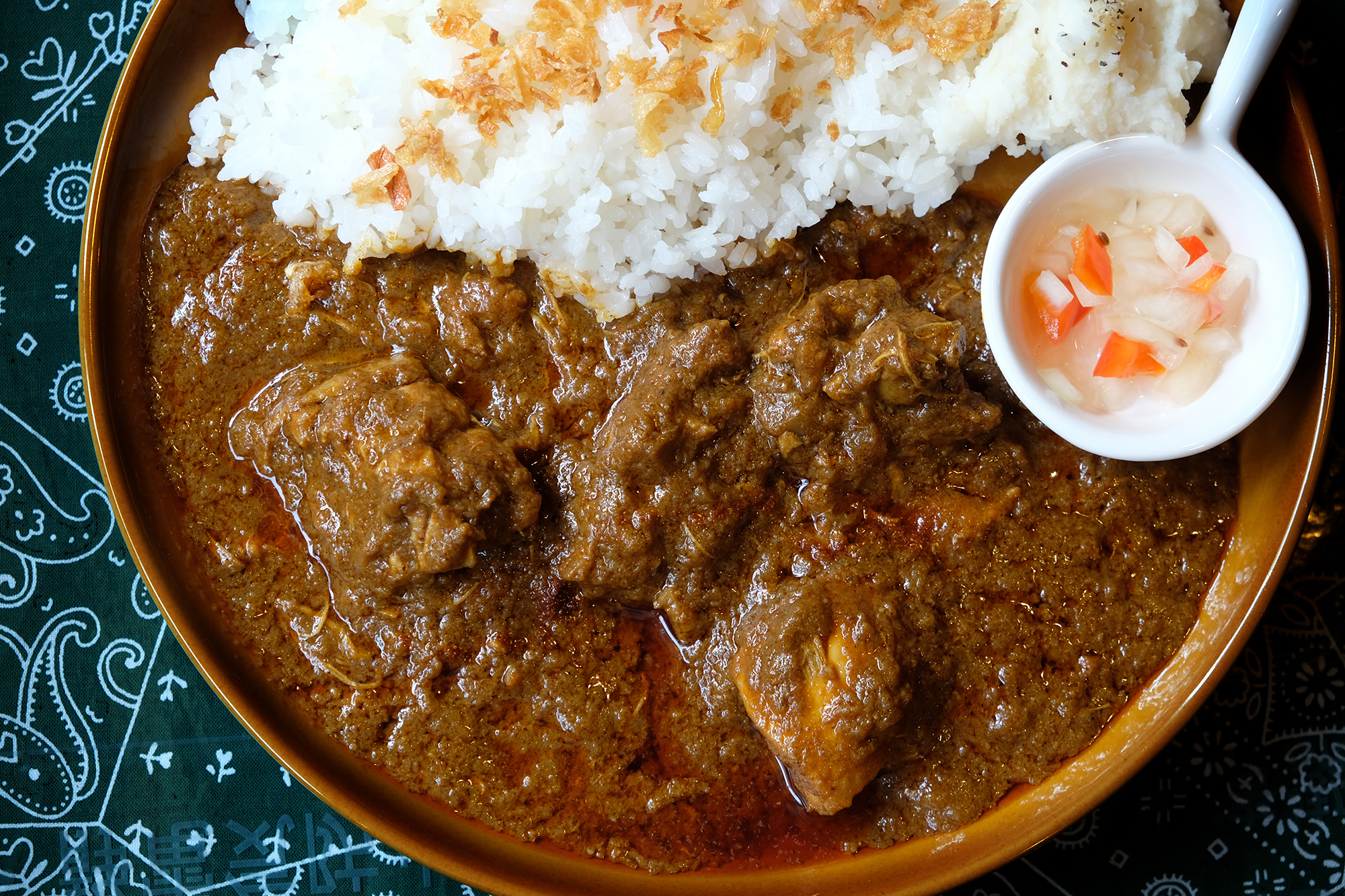 スピリチュアルあまら　ハッピーフード　札幌はらっぱカレー